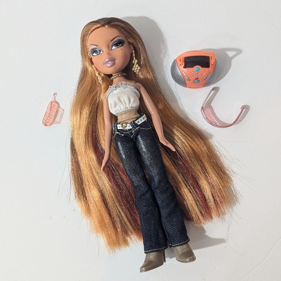 Bratz Magic Hair Yasmin- Rare - Picture 4 of 8